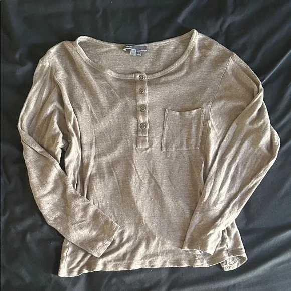 Vince Women’s Linen Henley Top in Taupe - Picture 2 of 6